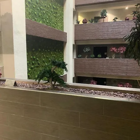 High End In Diamond Garden Building Apartment *