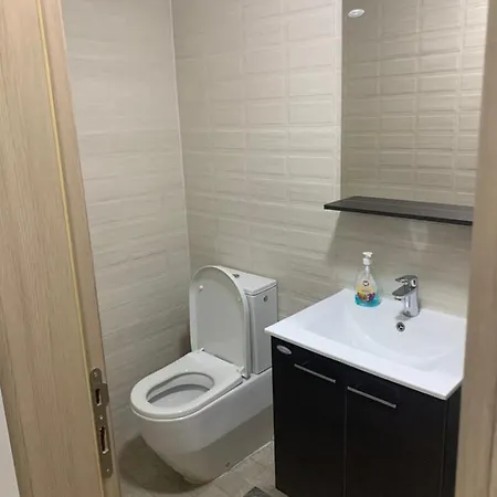 Apartment High End In Diamond Garden Building *