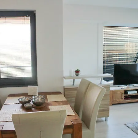 Apartment High End In Diamond Garden Building