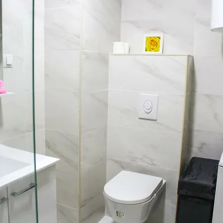 شقة High End In Diamond Garden Building *